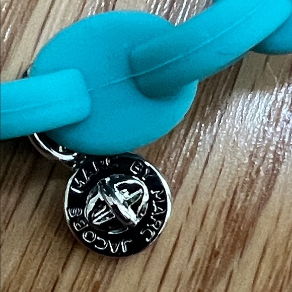 New ! Marc Jacobs aqua lagoon stretch logo Chain Bracelet. - Picture 6 of 7